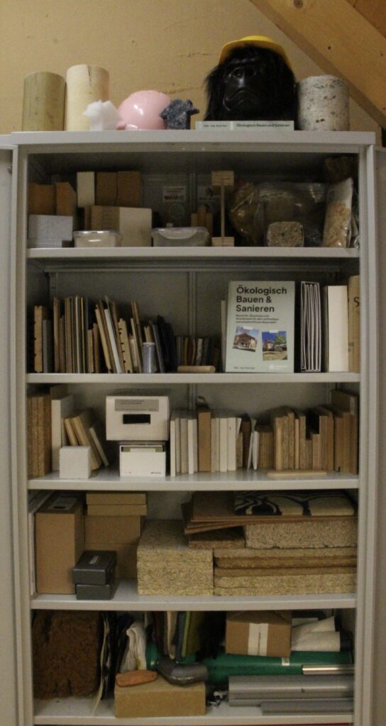 Baustoffmusterschrank